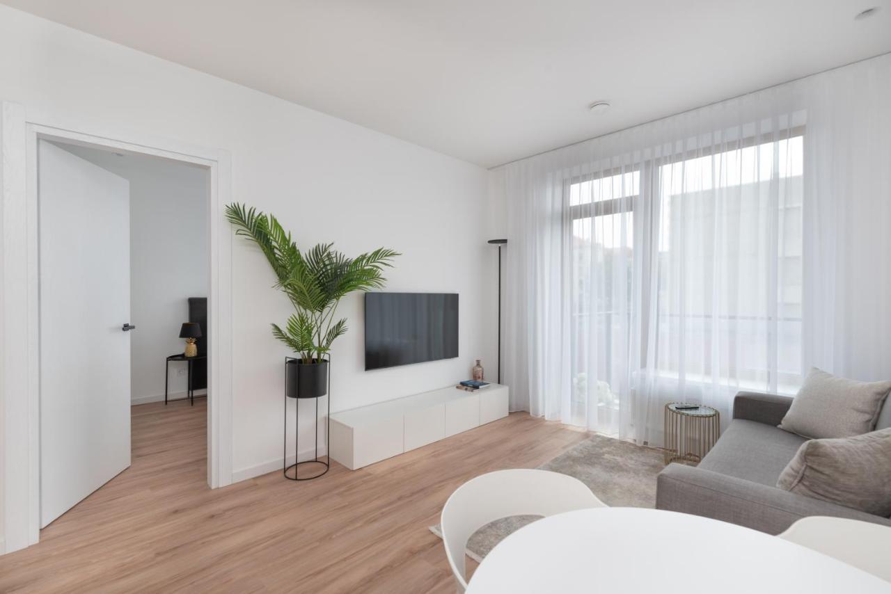Brand New And Modern 1Bdr Apartment Вильнюс Экстерьер фото